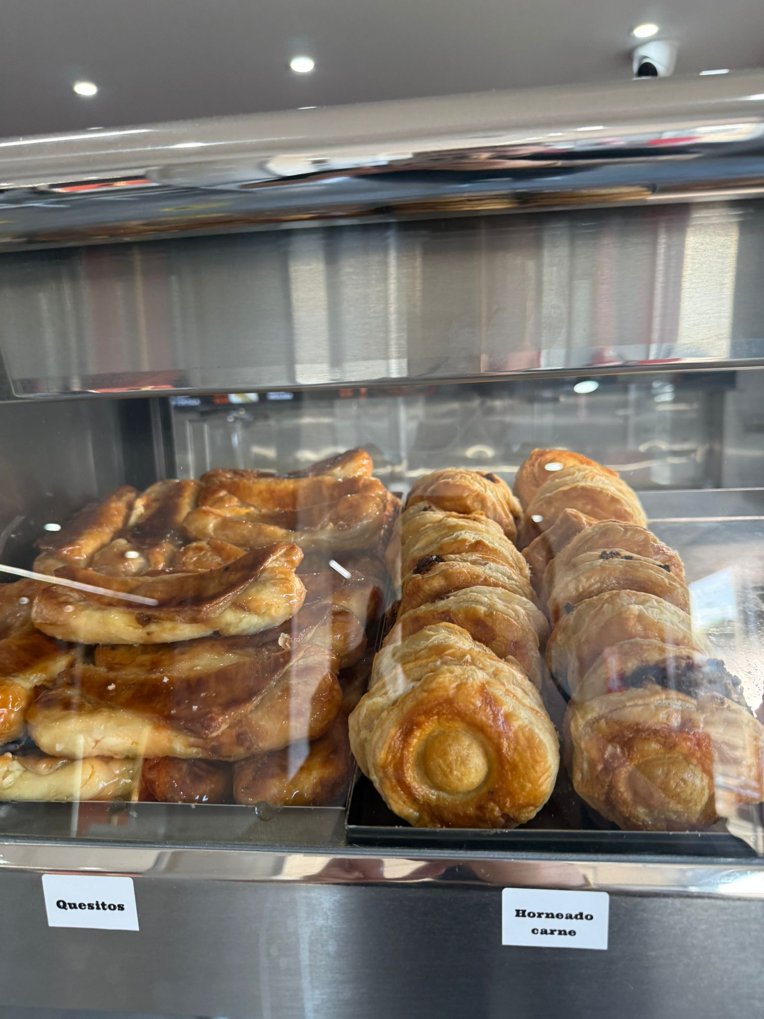 Panadería y Dulces
